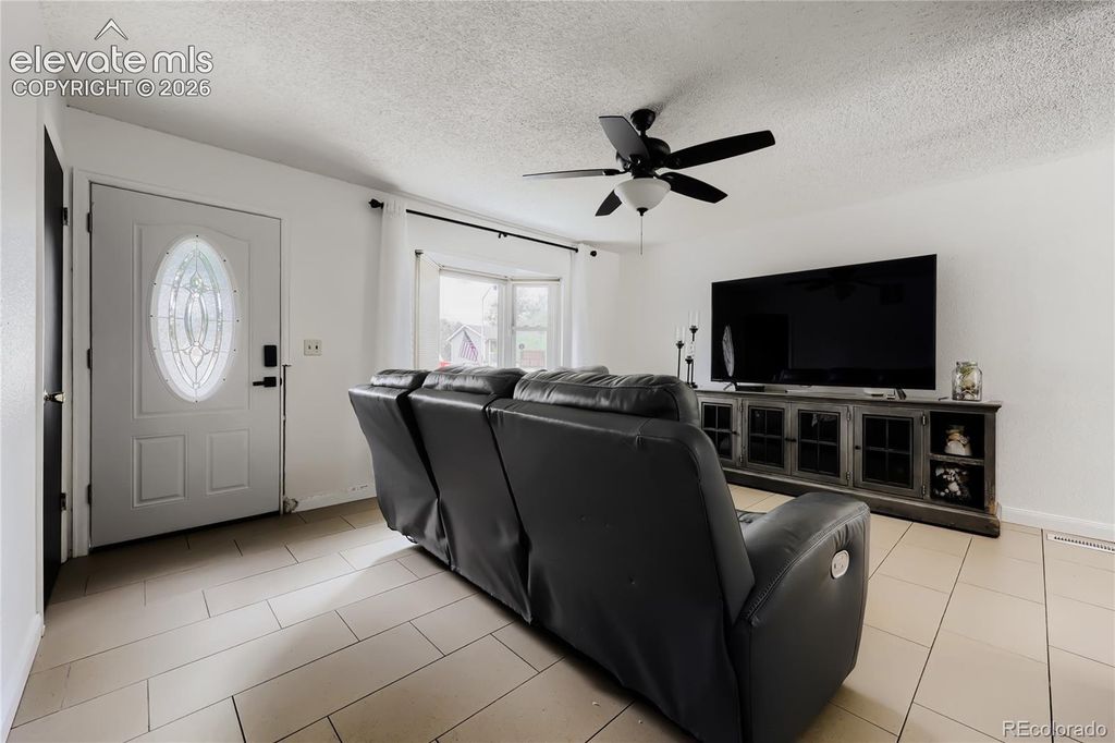 2535 Gina Drive, Colorado Springs, CO 80916 — photo 5