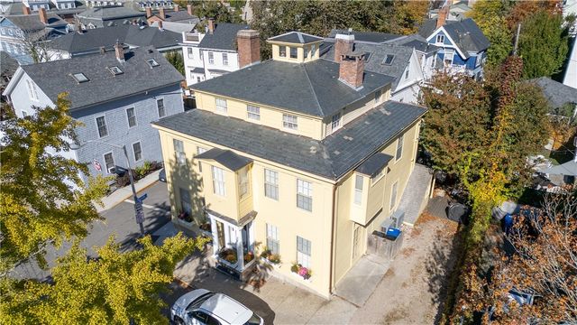 70 Church Street 3, Newport, RI 02840