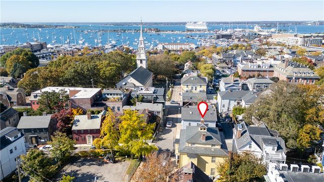 70 Church Street 3, Newport, RI 02840