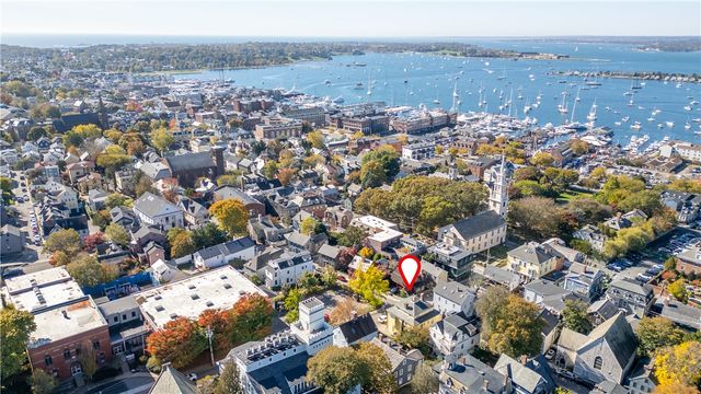 70 Church Street 3, Newport, RI 02840