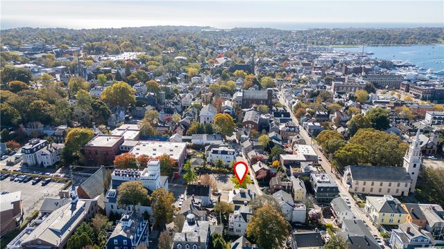70 Church Street 3, Newport, RI 02840