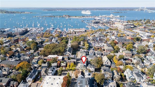 70 Church Street 3, Newport, RI 02840