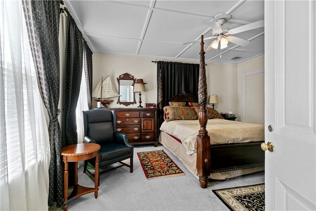 70 Church Street 3, Newport, RI 02840