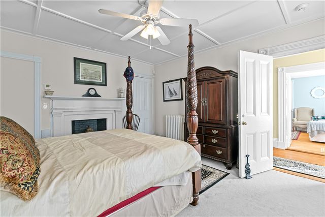 70 Church Street 3, Newport, RI 02840