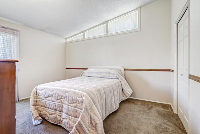 9818 Greene Avenue NW, Albuquerque, NM 87114