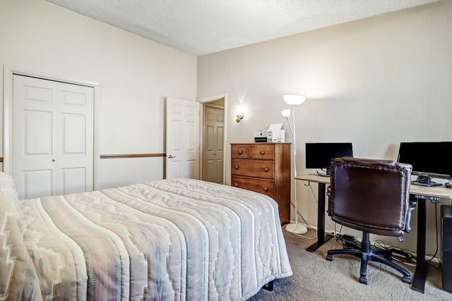 9818 Greene Avenue NW, Albuquerque, NM 87114