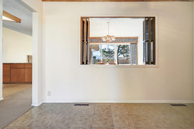 9818 Greene Avenue NW, Albuquerque, NM 87114