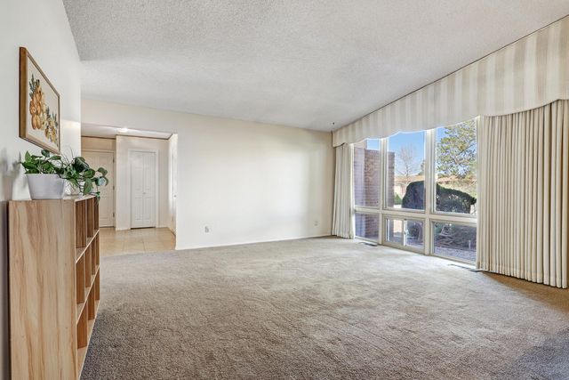 9818 Greene Avenue NW, Albuquerque, NM 87114