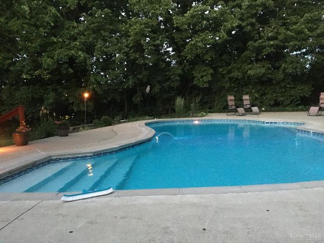 125 Hopping Court, Harrison, OH 45030