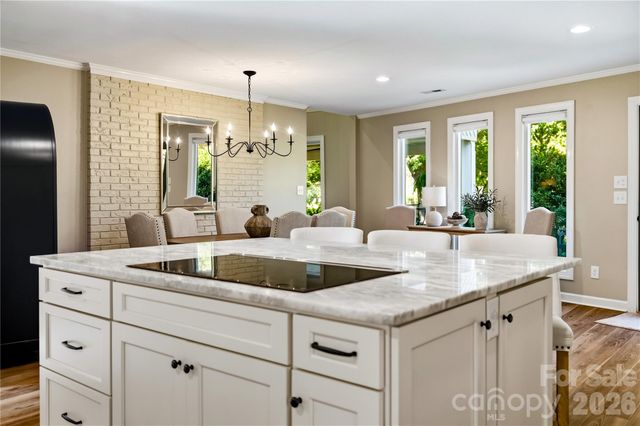 8172 Malibu Pointe Lane, Denver, NC 28037