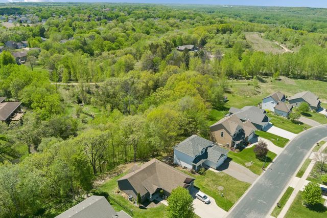 1017 Provence Lane, Belle Plaine, MN 56011