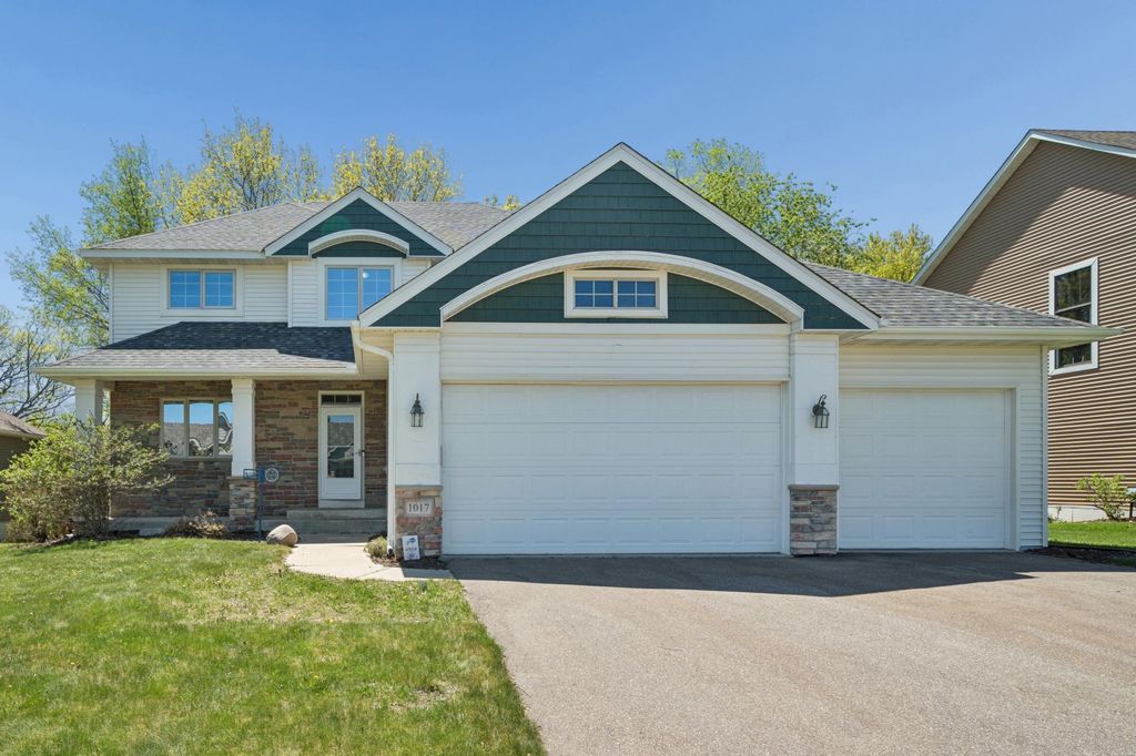 1017 Provence Lane, Belle Plaine, MN 56011