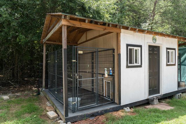 160 Eubanks Farm Road, Inman, SC 29349