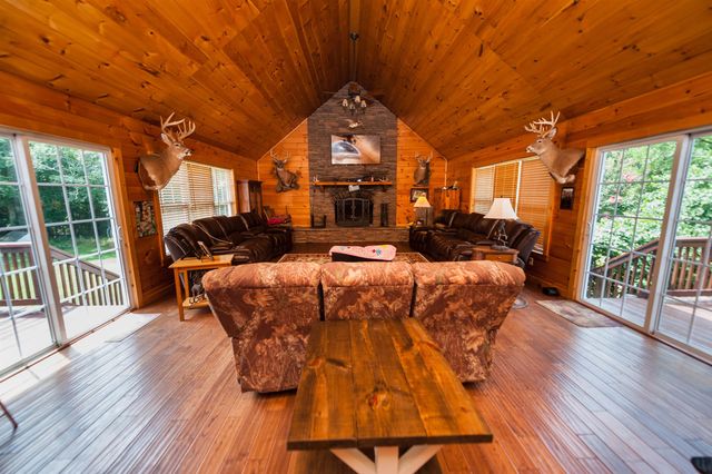 160 Eubanks Farm Road, Inman, SC 29349