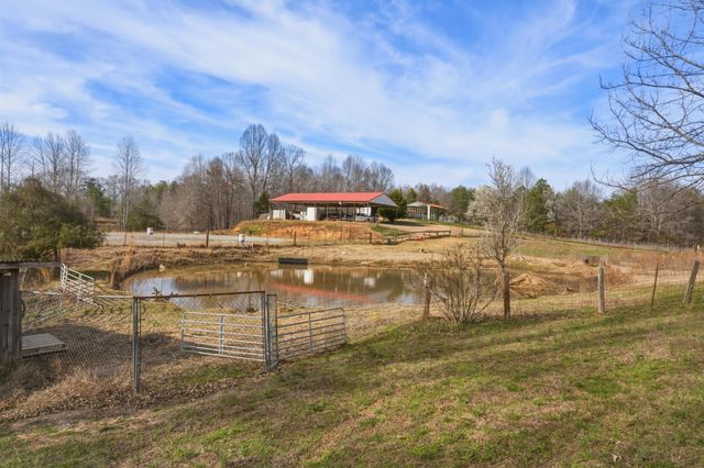 160 Eubanks Farm Road, Inman, SC 29349