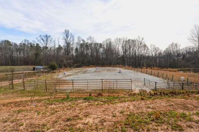 160 Eubanks Farm Road, Inman, SC 29349