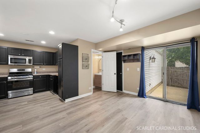 148 Presidential Boulevard, Oswego, IL 60543