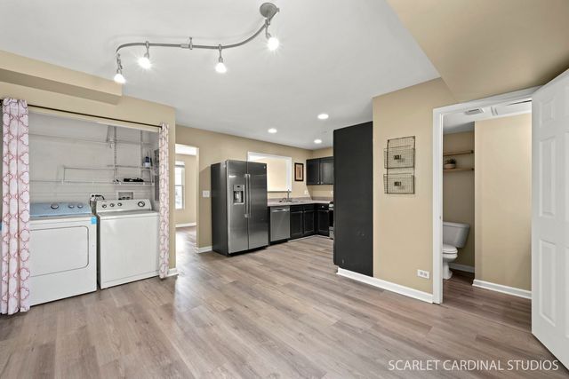 148 Presidential Boulevard, Oswego, IL 60543