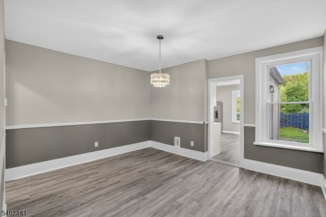 21 Reese Ct, Phillipsburg Town, NJ 08865