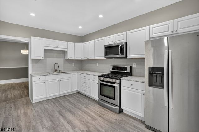 21 Reese Ct, Phillipsburg Town, NJ 08865