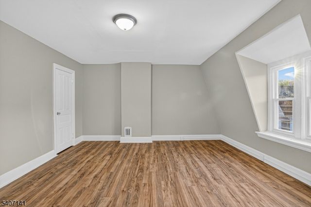 21 Reese Ct, Phillipsburg Town, NJ 08865