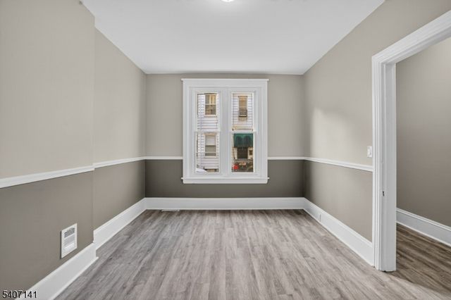 21 Reese Ct, Phillipsburg Town, NJ 08865