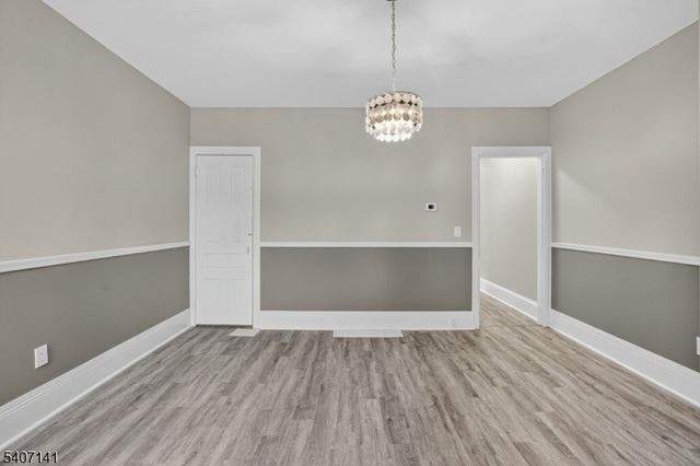 21 Reese Ct, Phillipsburg Town, NJ 08865