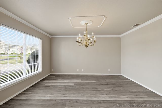 8421 S 84th East Place, Tulsa, OK 74133