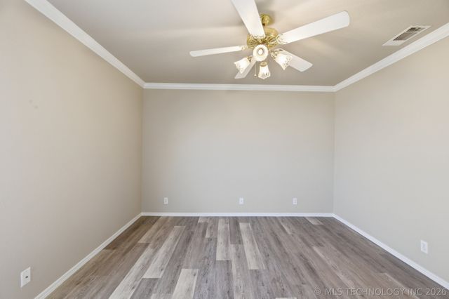 8421 S 84th East Place, Tulsa, OK 74133