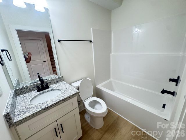 1205 Summerhill Street SW, Lenoir, NC 28645