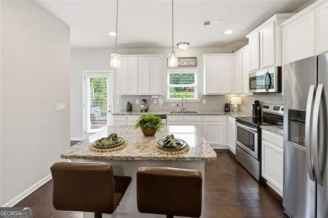 3482 Abbey Way, Gainesville, GA 30507