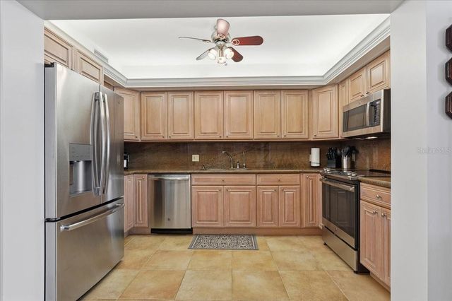 5396 GULF BOULEVARD 304, St Pete Beach, FL 33706