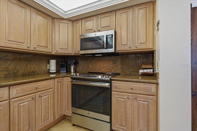 5396 GULF BOULEVARD 304, St Pete Beach, FL 33706