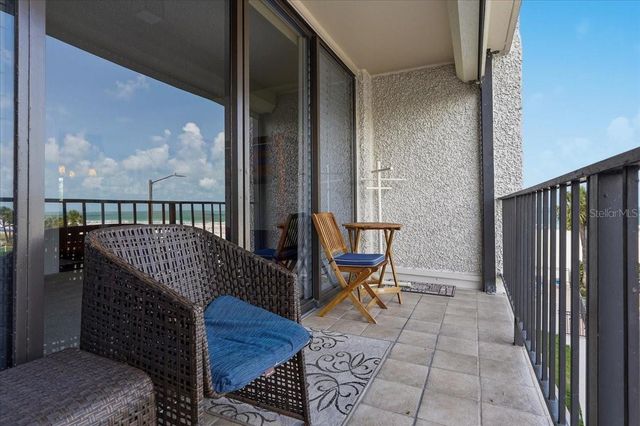5396 GULF BOULEVARD 304, St Pete Beach, FL 33706