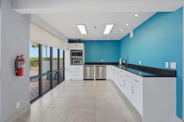 5396 GULF BOULEVARD 304, St Pete Beach, FL 33706