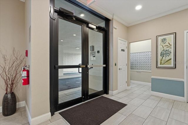 5396 GULF BOULEVARD 304, St Pete Beach, FL 33706