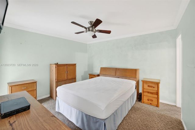 3040 NE 16th Ave 310, Oakland Park, FL 33334