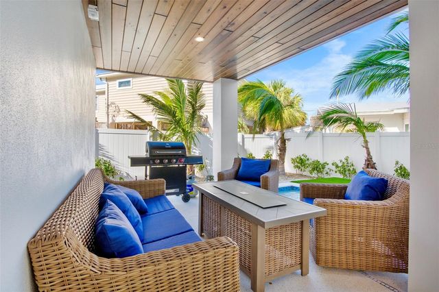 243 S HARBOR DRIVE, Holmes Beach, FL 34217