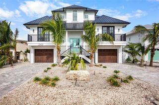 243 S HARBOR DRIVE, Holmes Beach, FL 34217