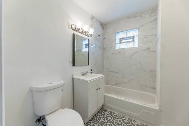 1908 S 23rd Avenue, Maywood, IL 60153