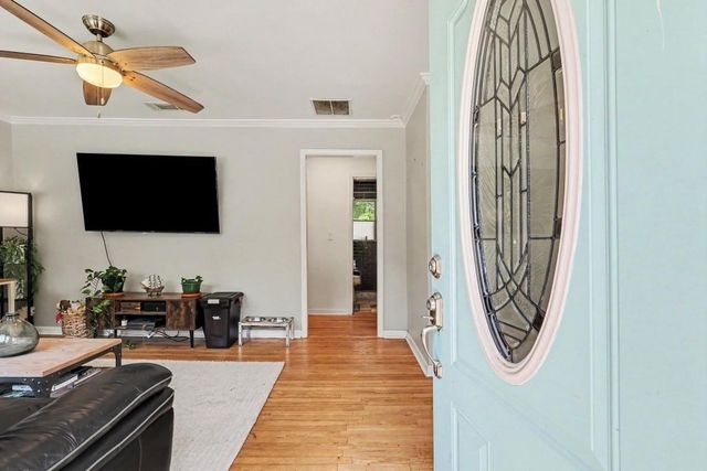 1120 Delores, Forest Park, GA 30297