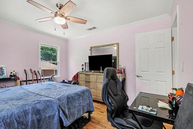 1120 Delores, Forest Park, GA 30297