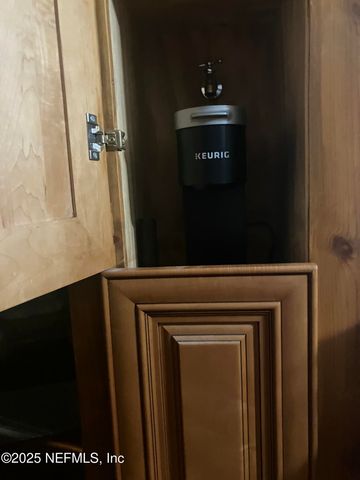 1375 CEDAR BAY Road, Jacksonville, FL 32218