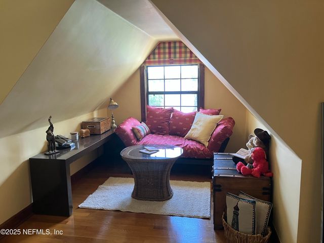 1375 CEDAR BAY Road, Jacksonville, FL 32218