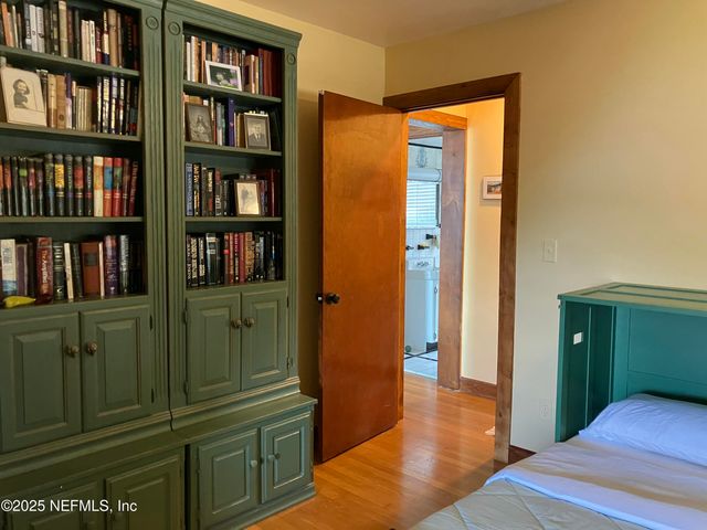 1375 CEDAR BAY Road, Jacksonville, FL 32218