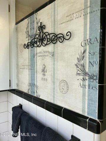 1375 CEDAR BAY Road, Jacksonville, FL 32218