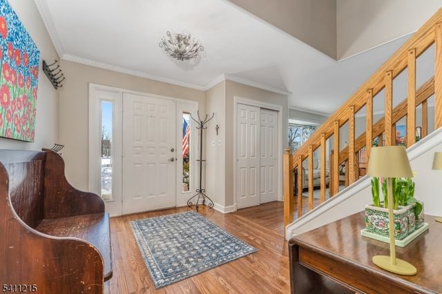 16 Aberdeen Cir, Raritan Twp., NJ 08822