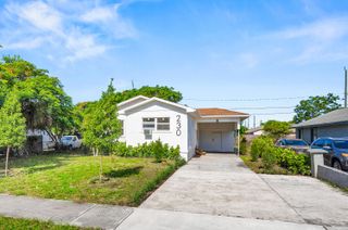 230 SW 6TH Avenue, Delray Beach, FL 33444