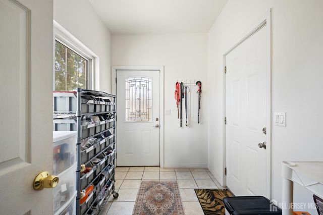 1042 Maxim Southard Road, Howell, NJ 07731