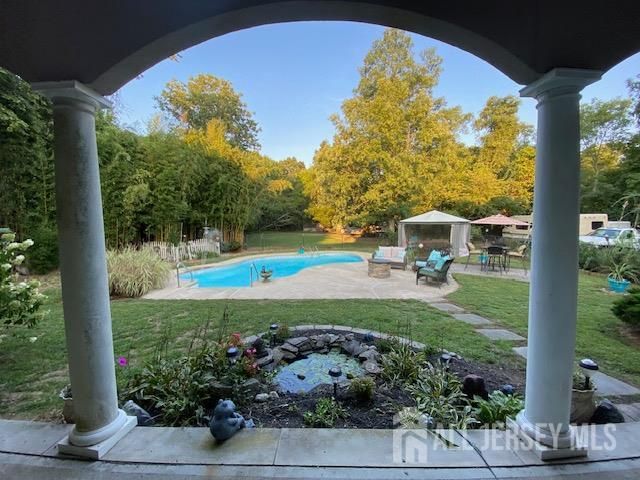 1042 Maxim Southard Road, Howell, NJ 07731